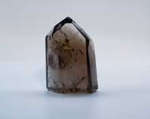 Load image into Gallery viewer, Smoky Quartz - Pointed
